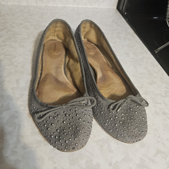 LANDS END SIZE 9B FLATS - Picture 1 of 4